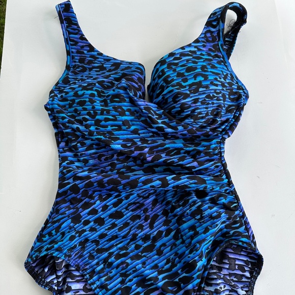 Miraclesuit One Piece Swimsuit Blue Black Print Cross Front Size M? - Picture 4 of 13